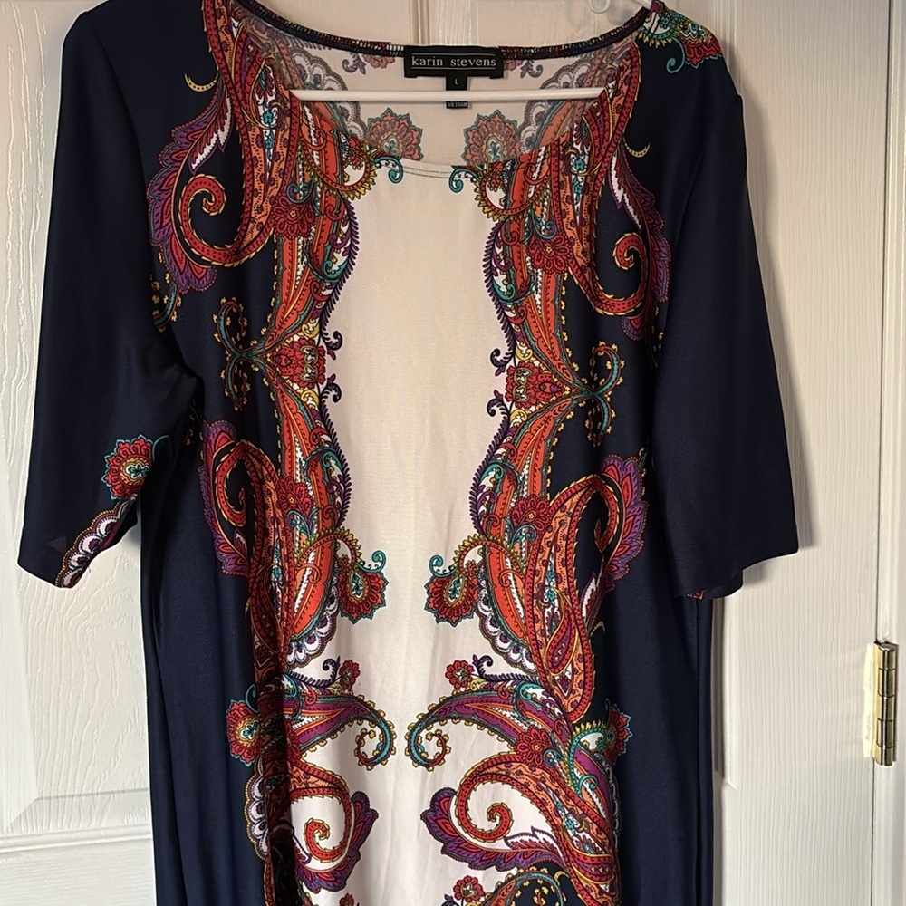 Colorful Paisley Print Dress - Picture 2 of 2